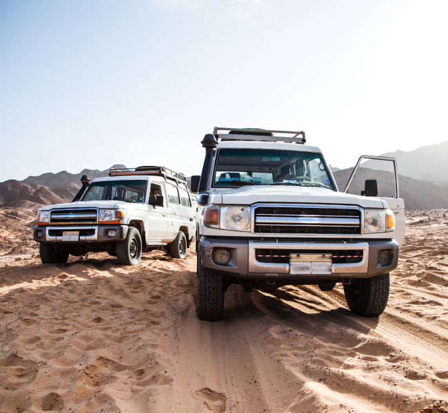 load-cruisers-on-sand